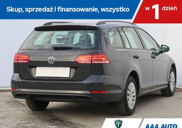 Volkswagen Golf cena 48000 przebieg: 99986, rok produkcji 2018 z Krapkowice małe 232